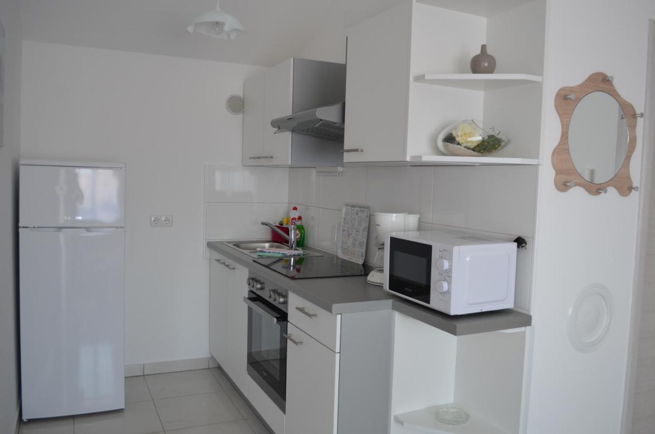 Apartments Susec バスカ エクステリア 写真